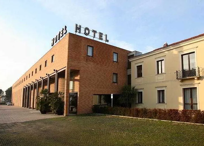 Giulietta 4* Fiesso dʼArtico