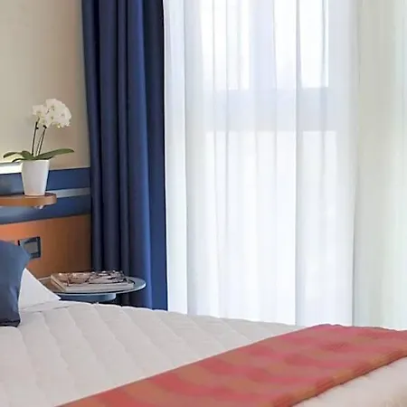 Giulietta Hotell Fiesso dʼArtico